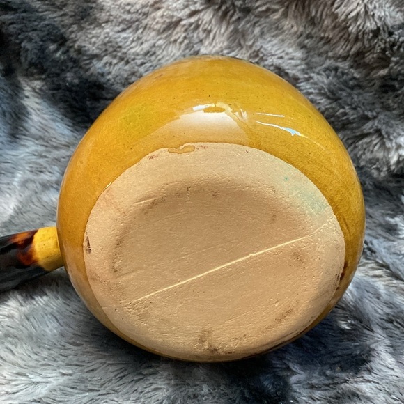 Glazed ceramic saucepan/casserole yellow ceramic pot - Picture 10 of 16